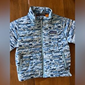 Patagonia boy’s puffer jacket 3T